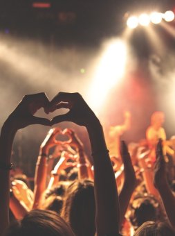 Concert_Crowd